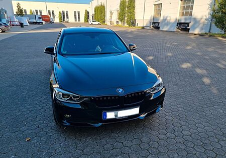BMW 320d Touring, Schalter, AHK, Bi-Xenon