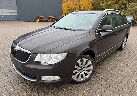 Skoda Superb 2.0 140PS Combi Elegance 79907