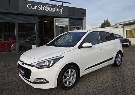 Hyundai i20 blue Passion 120 PS /Klma/PDC/Top gepflegt