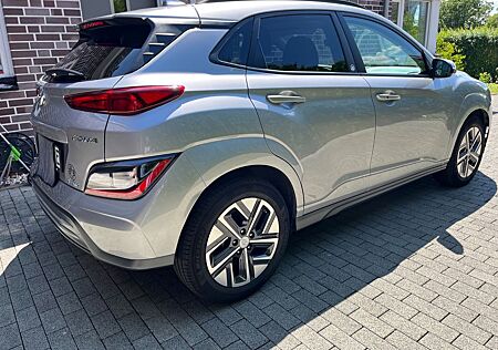 Hyundai Kona Elektro 100kW - Werksgarantie bis 2030