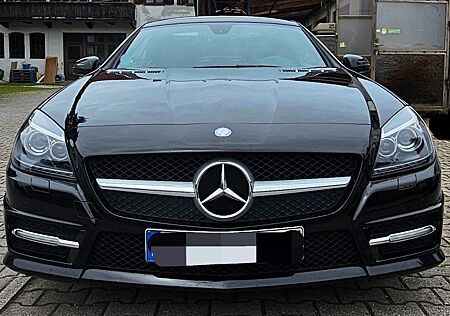 Mercedes-Benz SLK 250 BlueEFFICIENCY Autom. AMG-LINE