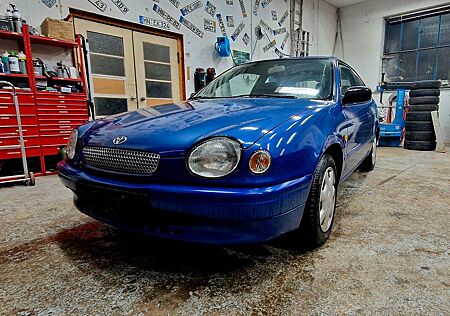 Toyota Corolla 1.4 linea terra
