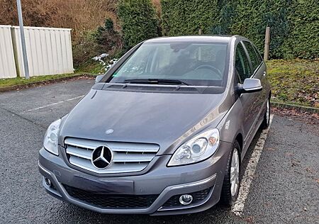 Mercedes-Benz B 180 B -Klasse CDI Klima AHK
