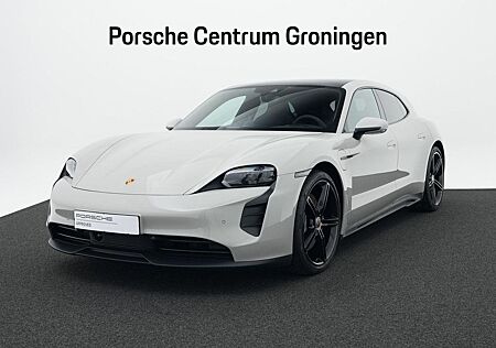 Porsche Taycan GTS Sport Turismo