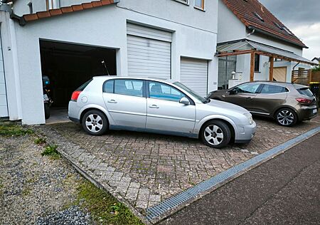 Opel Signum 2.0 Turbo -