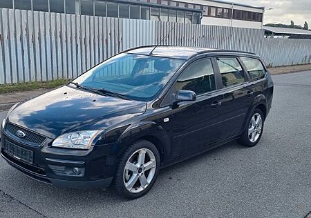 Ford Focus gebraucht kaufen Ford Focus Turnier Style. HU 07 2027