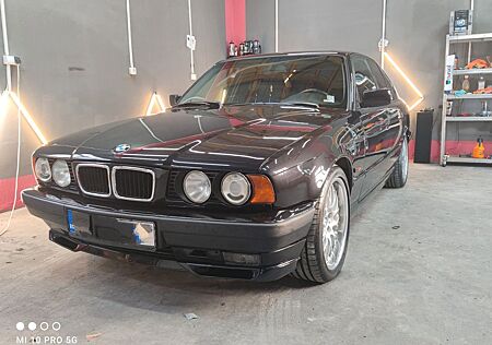 BMW 540iA