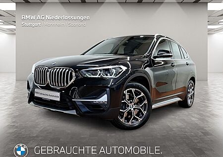 BMW X1 xDrive20i Navi AHK Parkassist Pano.Dach HiFi