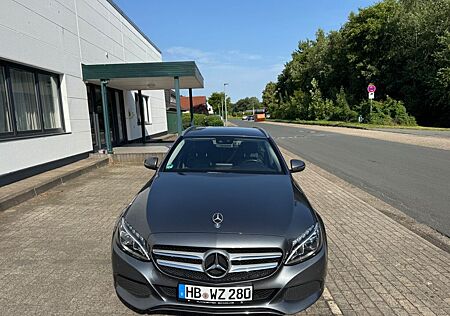 Mercedes-Benz C 220 d 4-Matic 9G-Tronic