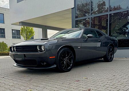 Dodge Challenger HELLCAT PAKET*20 ZOLL*XEN*NAVI*APPLE
