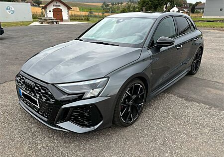 Audi RS3 Sportback | MatrixLED | RS-AGA | B&O | MMI+