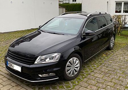 VW Passat Variant Volkswagen 2.0 TDI DSG R-Line