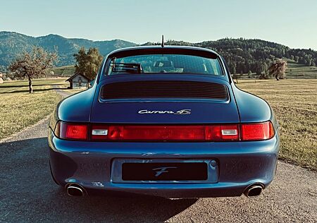 Porsche 993 Carrera 4S Coupé CARRERA 4S