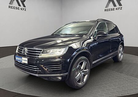 VW Touareg Volkswagen V6 Terrain Tech R Line 4Mot Pano Leder