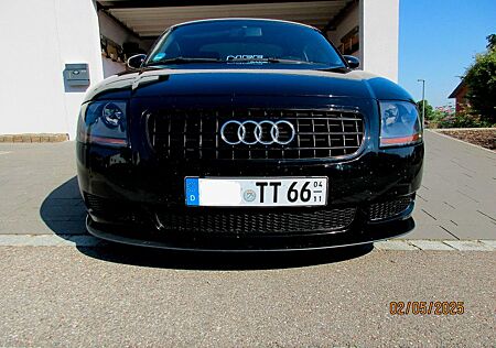 Audi TT Coupe 1.8T 132 kW -
