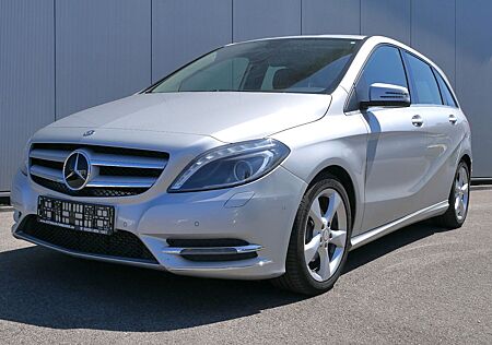Mercedes-Benz B 180 CDI Sport-Paket NAVI/BIXENON/PDC/TOTWINKEL