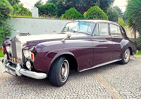 Rolls-Royce Silver Spirit Silver Cloud III, Burgundy, 6,2L V8 RHD Original