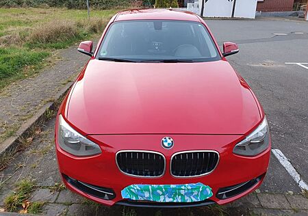 BMW 116i Sport Line Sport Line