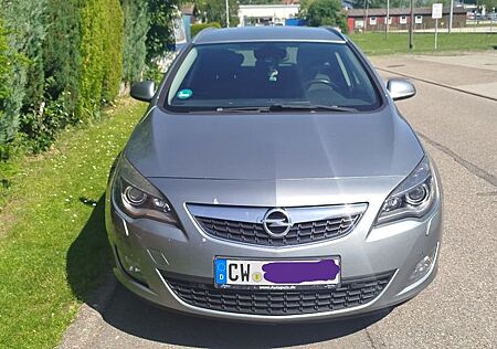 Opel Astra Sports Tourer 1.7 CDTI 1 J TÜV&neuReifen