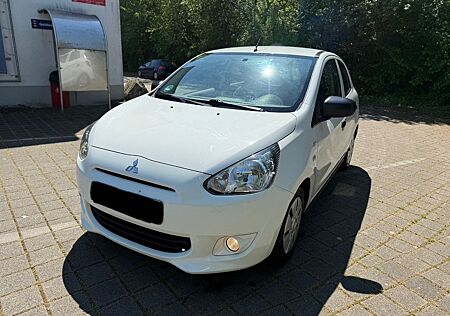 Mitsubishi Space Star Light