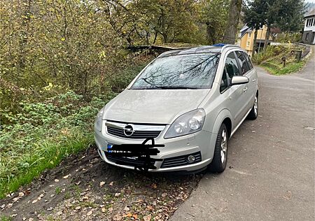 Opel Zafira Tourer