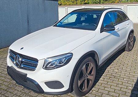 Mercedes-Benz GLC 250 4MATIC Autom. -