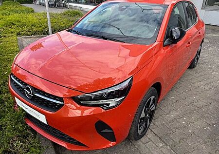 Opel Corsa e Elegance mit 3-phasen OBC
