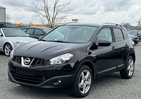 Nissan Qashqai I-Way Pano Kamera Navi AHK SCHECKHEFT !!