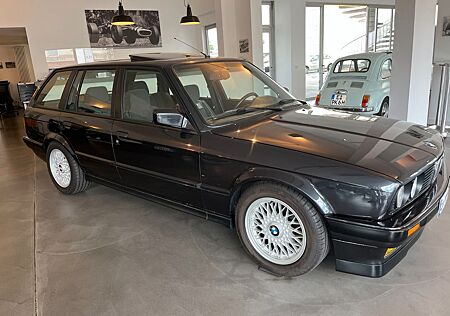 BMW 325 i
