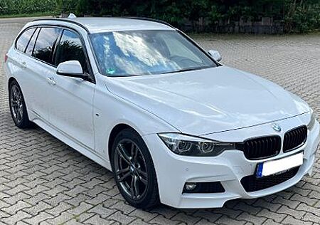 BMW 330i Touring Sport Line Automatic