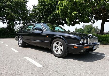 Jaguar XJ6 X300 Executive 3,2L