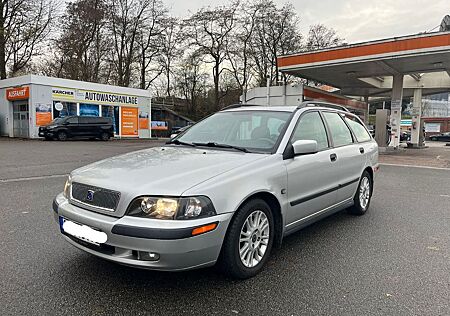 Volvo V40 1.8 Comfort"Automatik"TÜV-NEU"Klima"