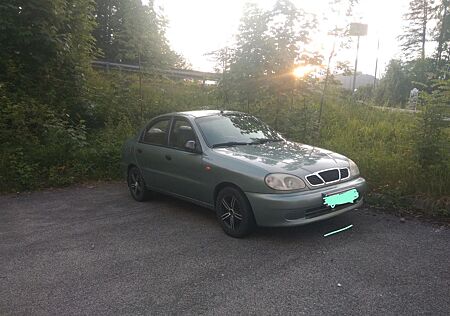 Daewoo Lanos