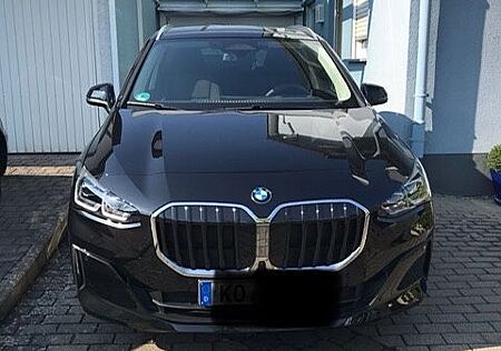 BMW 218i 218 Active Tourer , AHK, LED, Head-Up u.v.m.