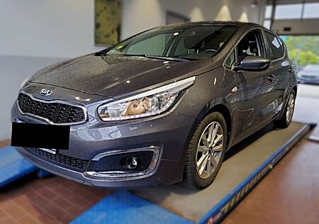 Kia Ceed 1.6 CRDi|Navi|Sitzheiz|PDC|LED|Tempo|KlimAT