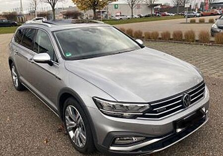 VW Passat Alltrack Volkswagen 2.0 TDI SCR 147kW DSG 4MOTIO...