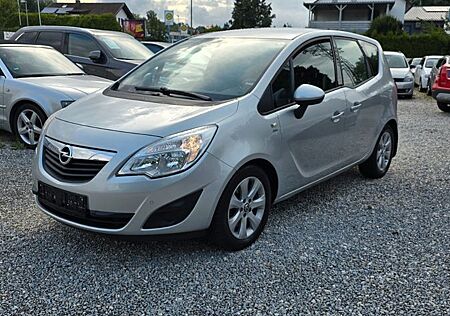 Opel Meriva B Active - Automatik