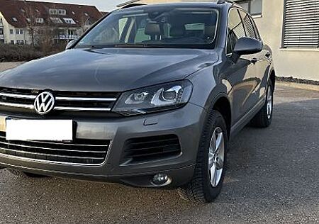 VW Touareg Volkswagen 3.0 V6 TDI Allrad Anhängerkupplung