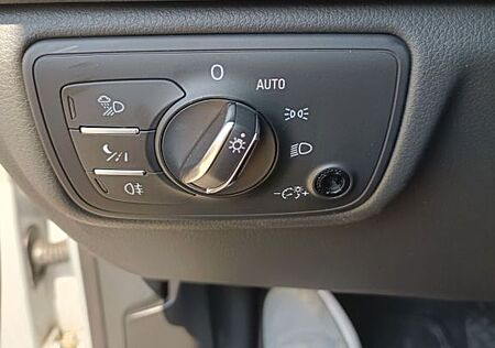 Audi A6 2.0 TDI 140kW ultra S tronic Avant -Sline 2×
