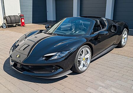 Ferrari 296 GTS /LIFT/LED Carbon Lenkrad / Racing Sitze