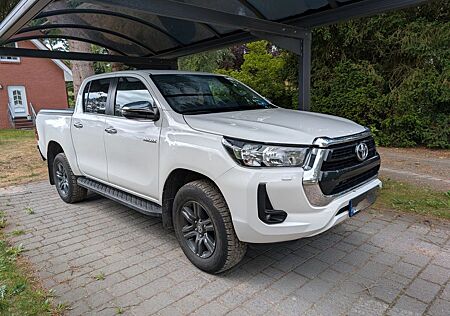 Toyota Hilux 2.8 Comfort - Schalter TOP Garantie!
