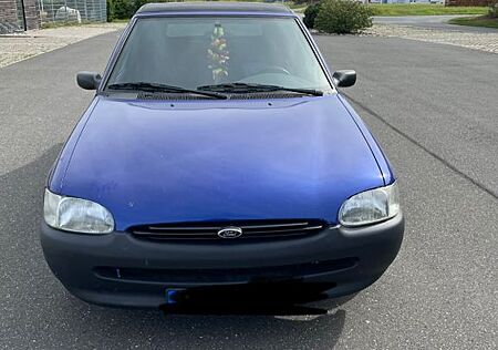 Ford Escort 1.6 Flair Flair