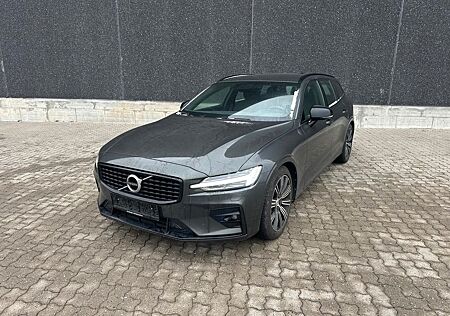 Volvo V60 B4 R Design