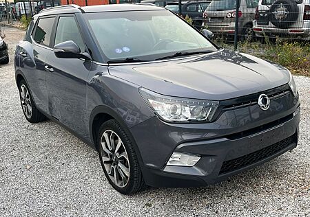 SsangYong Tivoli gebraucht kaufen SsangYong Tivoli 1.6 e-XGi 160 CRYSTAL 2WD EU6 Kamera