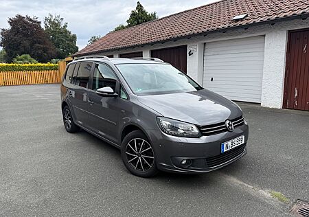 VW Touran Volkswagen 1.6 TDI DSG, 7 Sitzer, TÜV 07/27, 8fach