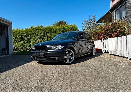 BMW 118i - 1er e87