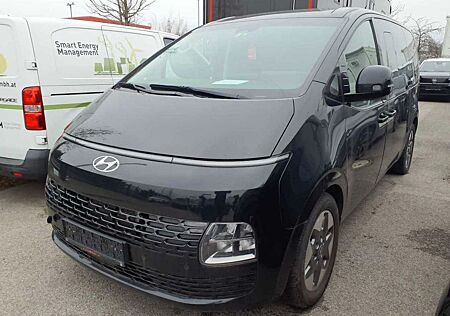 Hyundai Staria Trend 4WD Trend Line Aut*Navi*9-Sitzer*