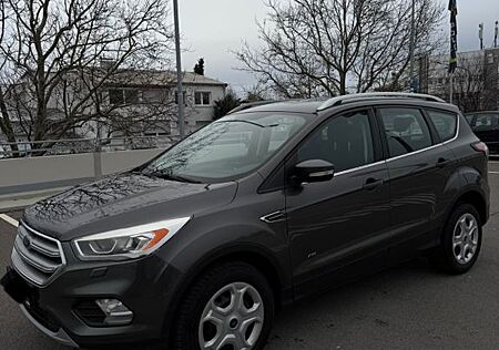 Ford Kuga 2,0 TDCi 4x4 132kW COOL & CONNECT PSh C...