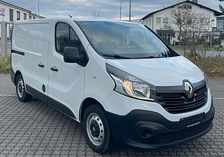 Renault Trafic L1H1 WÜRTH Regale Klima Navi PDC 1.HD