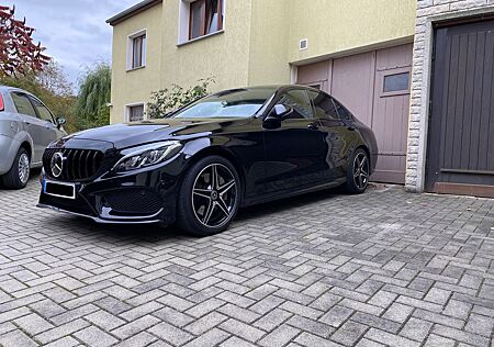 Mercedes-Benz C 250 d AMG Line NIGHT/RFK/SHZ/Luftfahrwerk